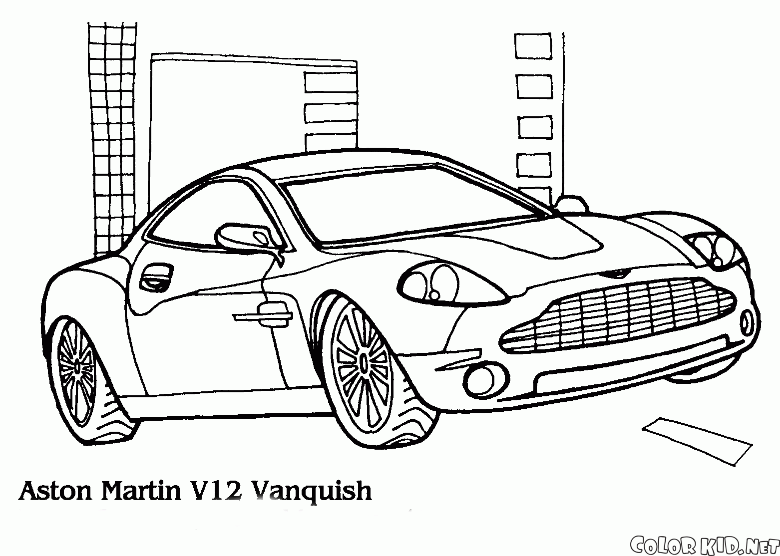 أستون مارتن V12