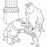 مايك يتعلم لتخويف