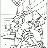 رفاييل على السكوتر