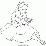 أليس مع فنجان في يديها