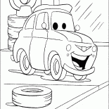 صاحب محل الاطارات لويجي