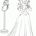 أميرة مع زهرة في يدها